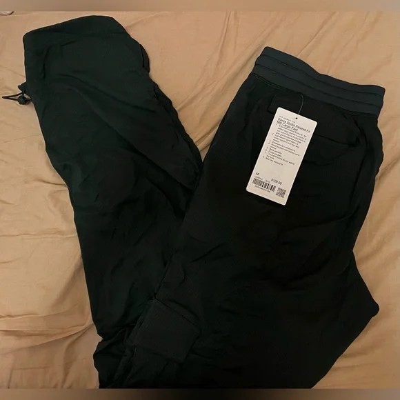 Dance Studio Relaxed Fit Mid Rise MR Cargo Pant Size M Legacy Green - Picture 4 of 5